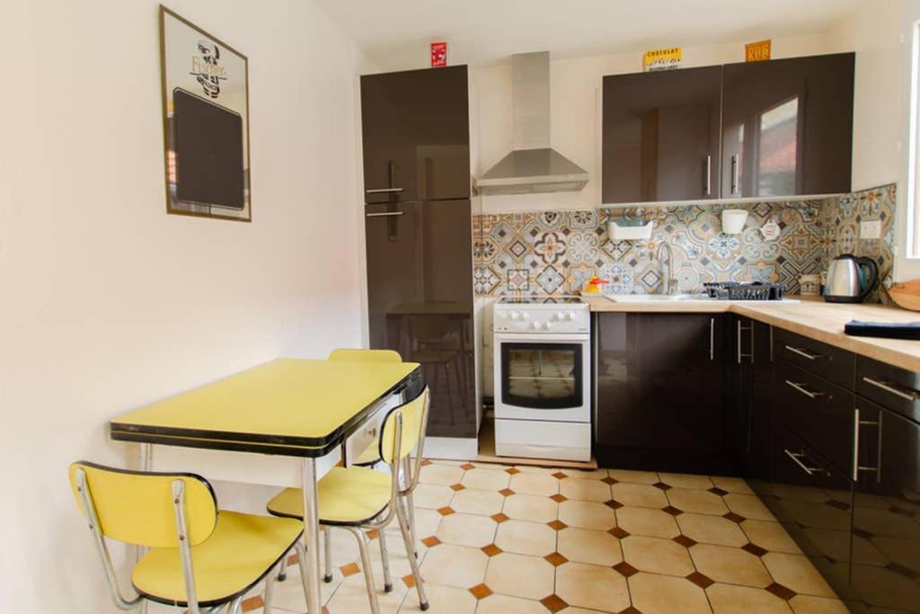 Gite A Bon Port Abbeville 5 Personnes Bagian luar foto