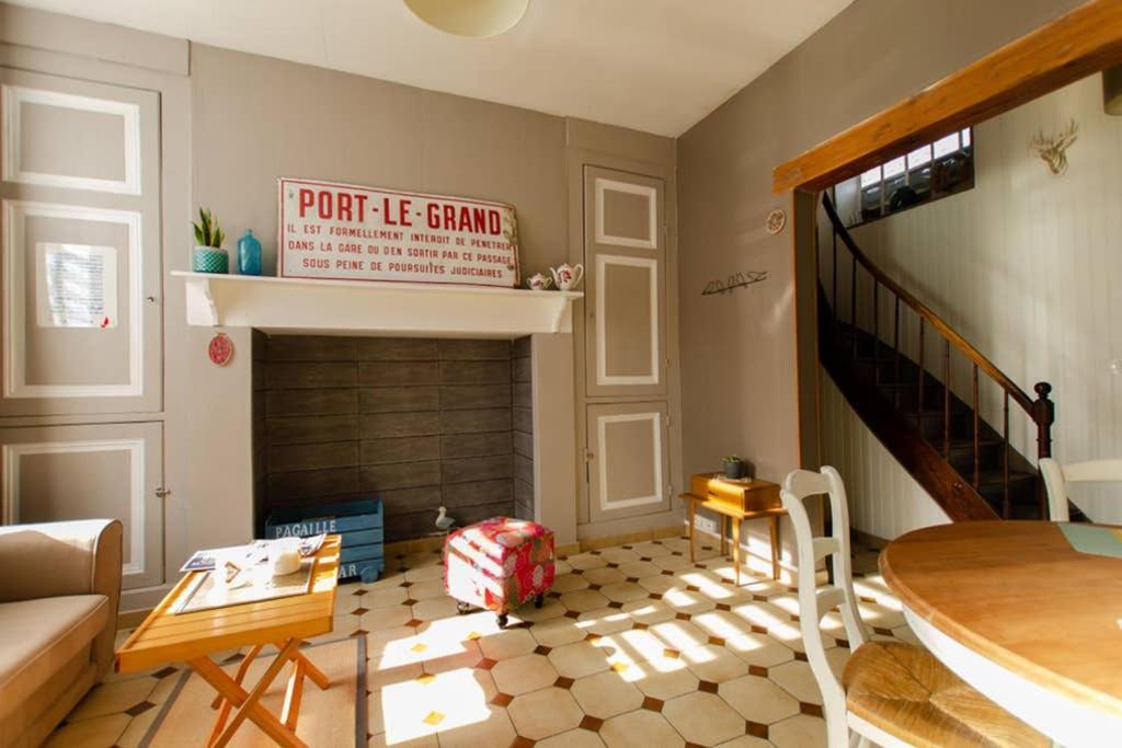 Gite A Bon Port Abbeville 5 Personnes Bagian luar foto